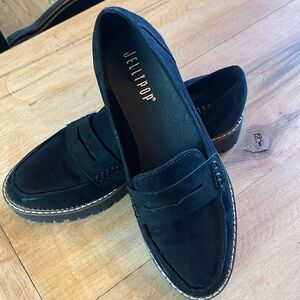 Jellypop Women’s black suede chunky Paris Loafers NWT 9M